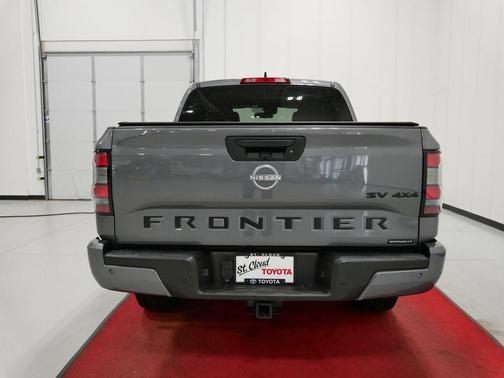 Gun Metallic 2023 Nissan Frontier SV