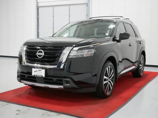 2024 Nissan Pathfinder Platinum 4WD