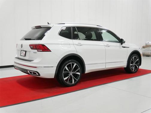 2022 Volkswagen Tiguan 2.0T SEL R-Line 4MOTION