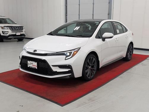 Ice 2026 Toyota Corolla SE