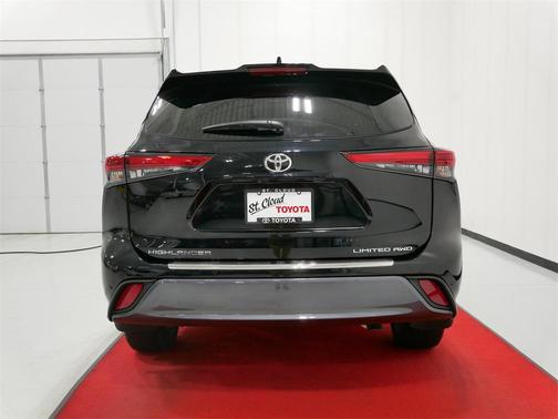 2023 Toyota Highlander Limited