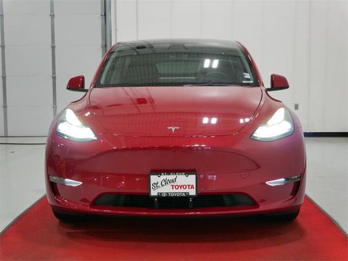 2022 Tesla Model Y Performance Dual Motor All-Wheel Drive
