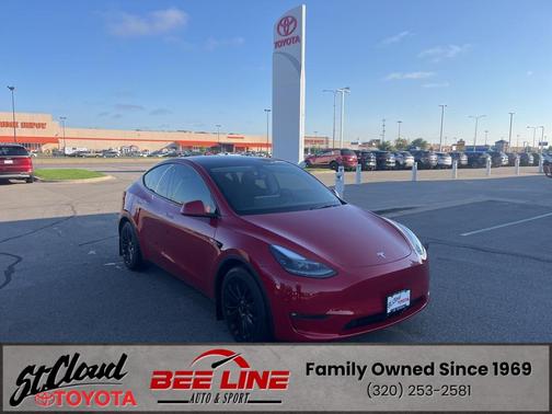 2022 Tesla Model Y Performance Dual Motor All-Wheel Drive