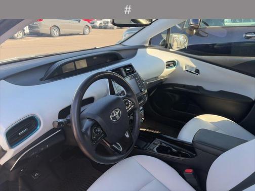 Midnight Black Metallic 2022 Toyota Prius XLE