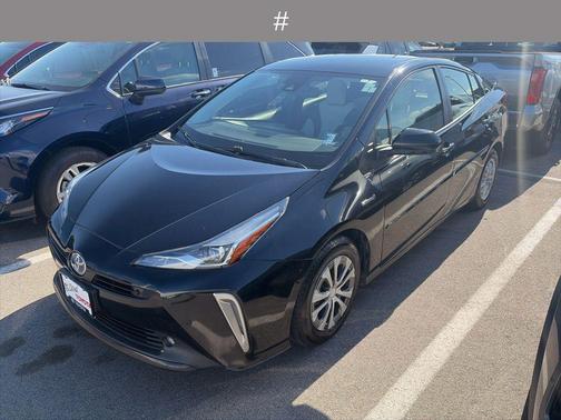 Midnight Black Metallic 2022 Toyota Prius XLE