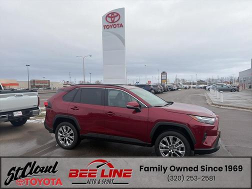 2025 Toyota RAV4 XLE Premium