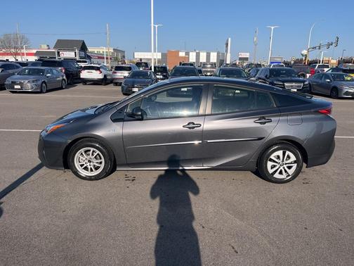 2017 Toyota Prius Four