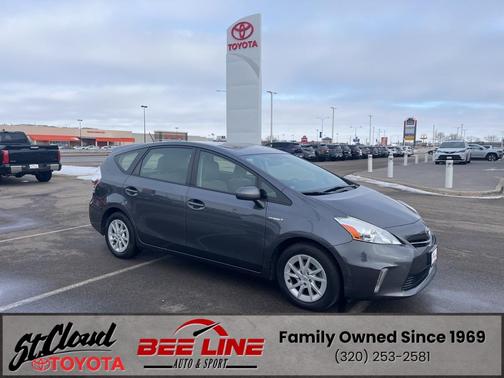 2013 Toyota Prius v Two