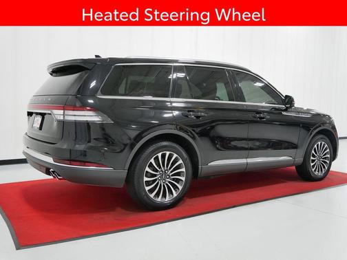 Infinite Black Metallic Clearcoat 2023 Lincoln Aviator Reserve AWD