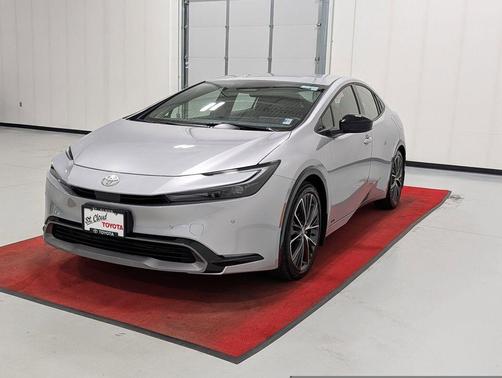 2024 Toyota Prius XLE