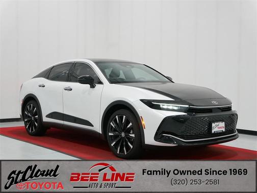 2025 Toyota Crown Platinum