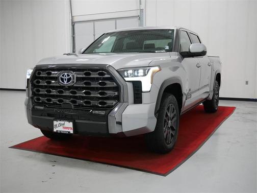 2024 Toyota Tundra Hybrid Platinum