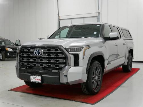 2024 Toyota Tundra Hybrid Platinum