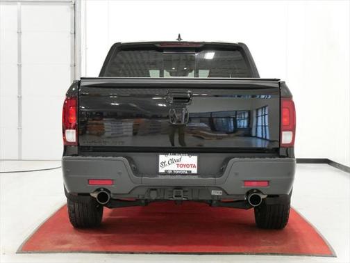 2023 Honda Ridgeline Black