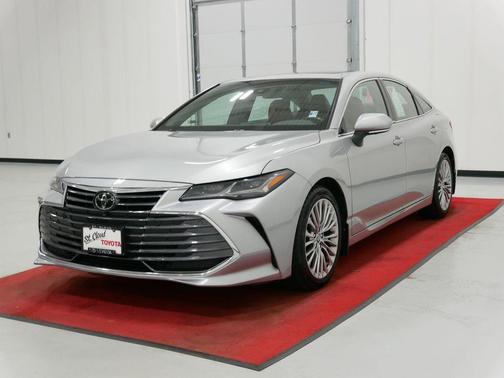 2022 Toyota Avalon Limited