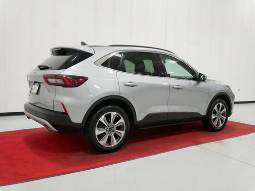 Silver Metallic 2024 Ford Escape Platinum