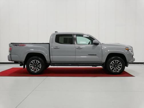 2020 Toyota Tacoma TRD Sport