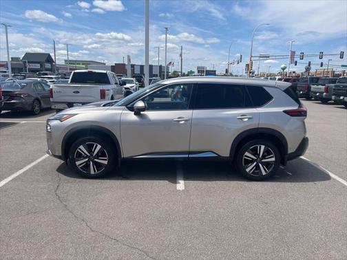 2023 Nissan Rogue Platinum