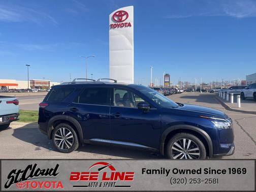 2024 Nissan Pathfinder Platinum 4WD