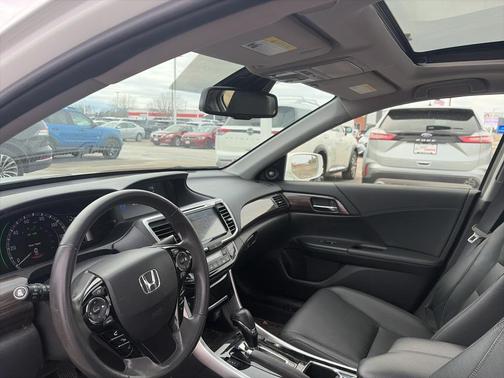 2017 Honda Accord Hybrid Touring