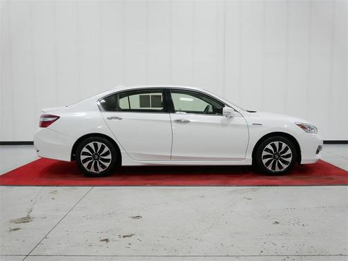 2017 Honda Accord Hybrid Touring