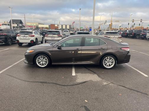 2018 Toyota Camry XLE