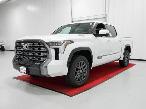 2026 Toyota Tundra Hybrid Platinum