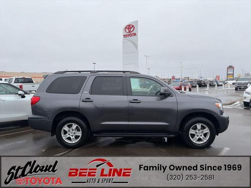 2017 Toyota Sequoia SR5