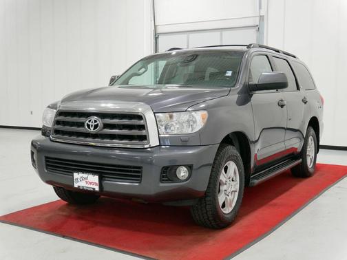 2017 Toyota Sequoia SR5