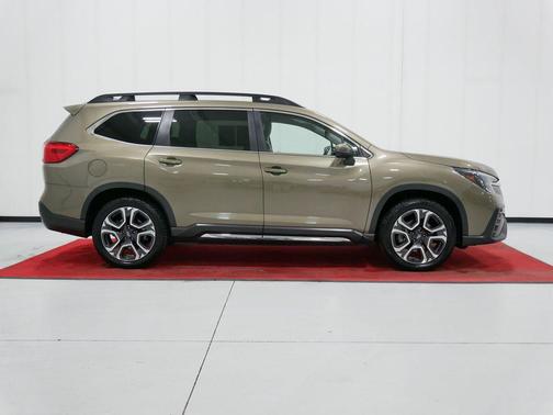 2023 Subaru Ascent Limited 8-Passenger