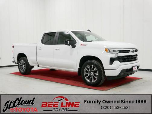 Summit White 2025 Chevrolet Silverado 1500 RST