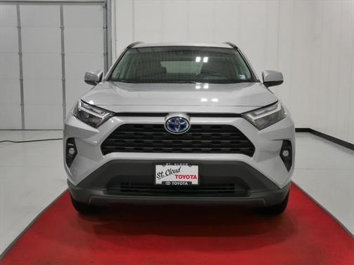 2024 Toyota RAV4 Hybrid XLE Premium