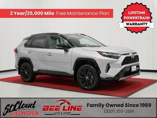 2022 Toyota RAV4 Hybrid SE