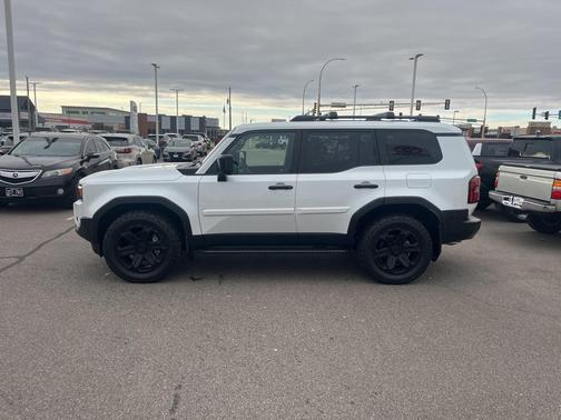 2025 Toyota Land Cruiser Base