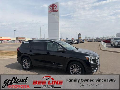 2024 GMC Terrain SLT