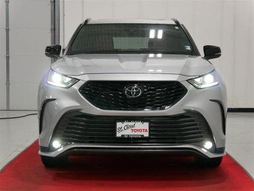 2023 Toyota Highlander XSE