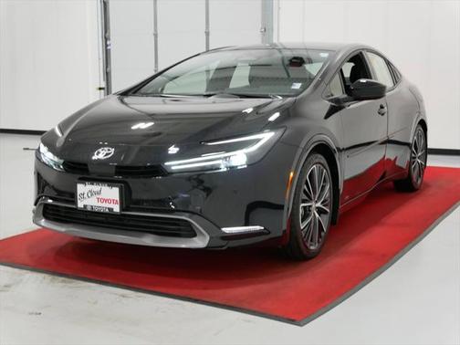 2024 Toyota Prius XLE