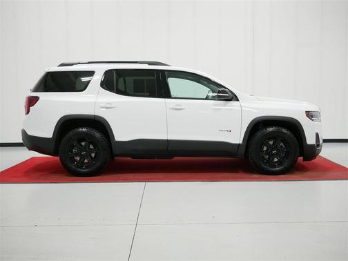 2023 GMC Acadia AWD AT4