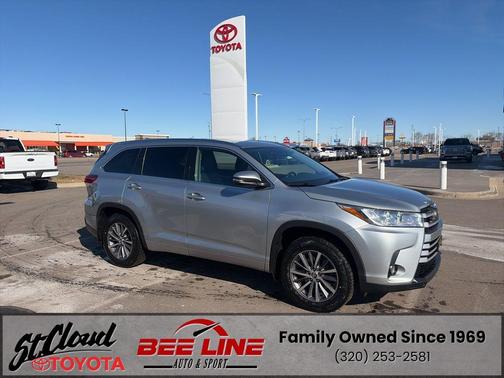 2018 Toyota Highlander SE
