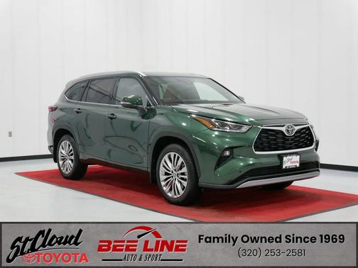 2025 Toyota Highlander Platinum