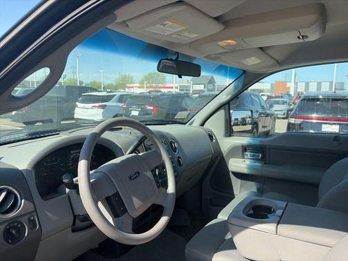 Black Clearcoat 2007 Ford F-150 XLT