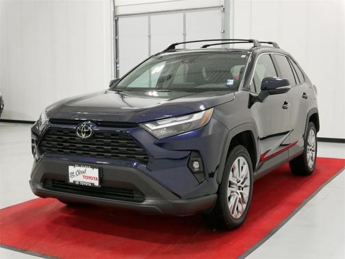 2022 Toyota RAV4 XLE Premium