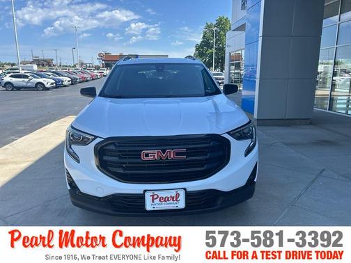 2021 GMC Terrain SLT