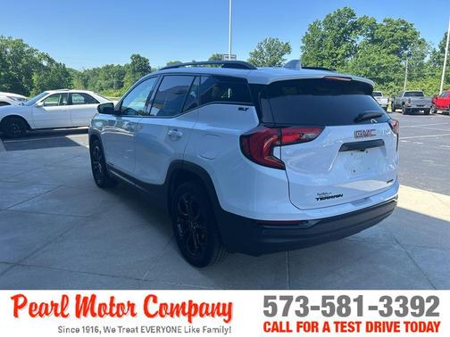 2021 GMC Terrain SLT