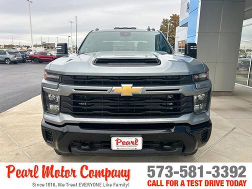 2026 Chevrolet Silverado 2500 Custom