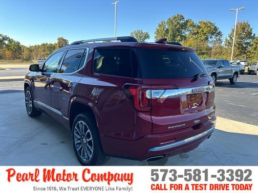 2020 GMC Acadia Denali