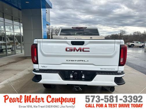 2023 GMC Sierra 2500 Denali