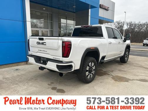 2024 GMC Sierra 2500 Denali