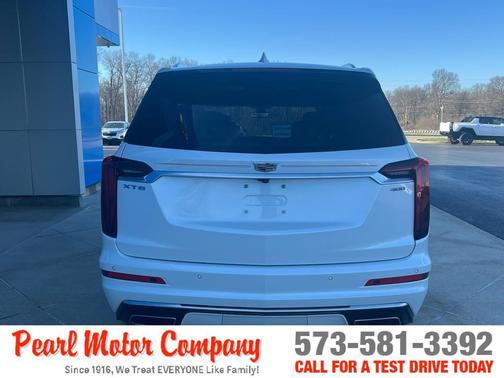 2023 Cadillac XT6 Premium Luxury FWD