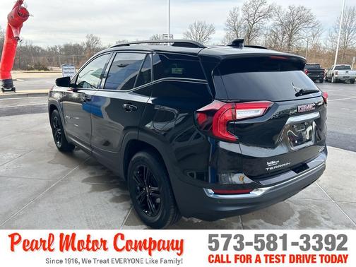 2022 GMC Terrain AT4